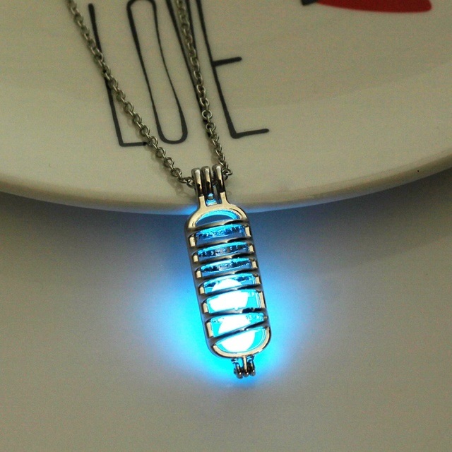 New 2 Luminous Stone Necklace Women Fashion Bottle Glow in the Dark Pendant Necklace Sliver Plated Jewelry