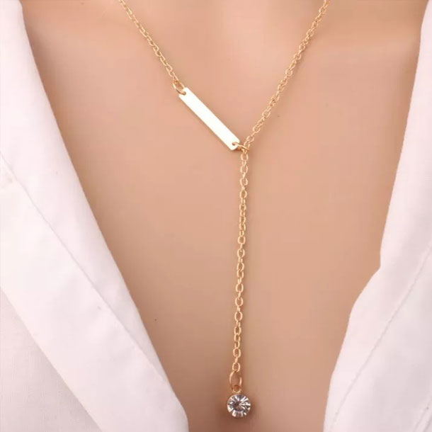 Selling New Foreign Trade Jewelry Beautiful Simple Metal Film Crystal Necklace Bride Gift Imitation Gemstone Jewelry Necklace