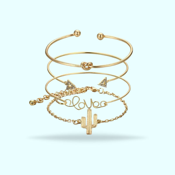 4Pcs/Set Beautiful Love Pattern Bangle Bracelets- High-Quality Golden Charm Bracelets for Women