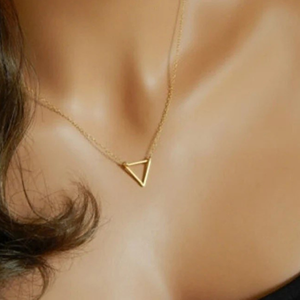 Fashion Single Triangle Pendant Necklaces- Gold Choker Maxi Pendants for Girls