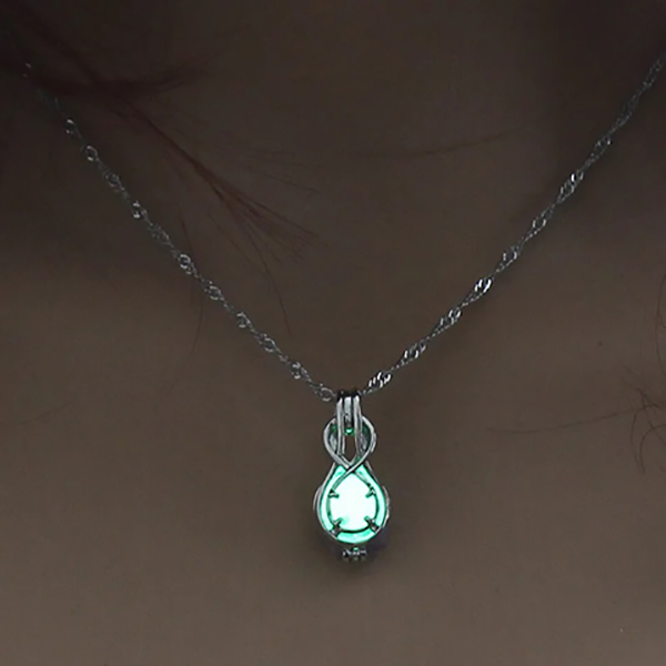 Glow In The Dark Luminous Guitar-Shaped Pendants- Glowing Green Beads Necklace For Girls and Women