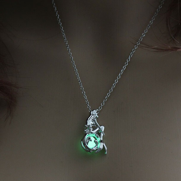 Glow in the Dark Necklace Green Color Mermaid Pendant 