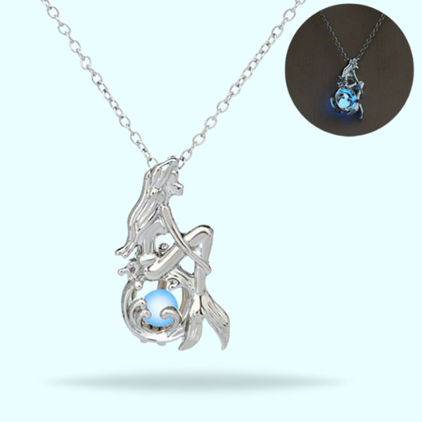 glow-in-the-dark-necklace-silver-color-mermaid-pendant-locket
