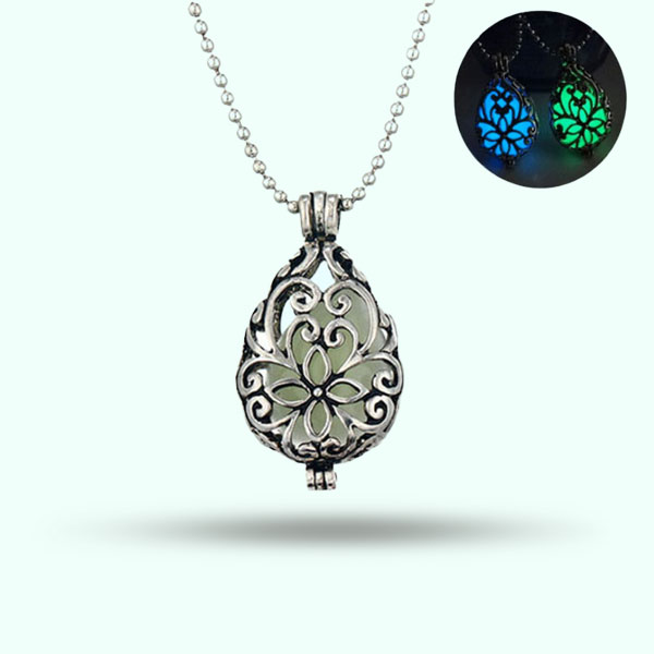 Glowing Luminous Beads Pendant Necklace- Charm Halloween Necklace Chain for Girls