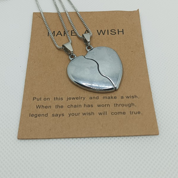 New Silver Magnetic Broken Heart Necklace Locket  Heavy Necklace Gift For Friends Couples Magnetic Heart Pendant